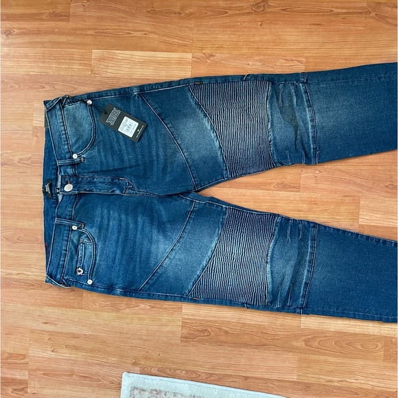 True Religion jeans - Picture 1 of 2